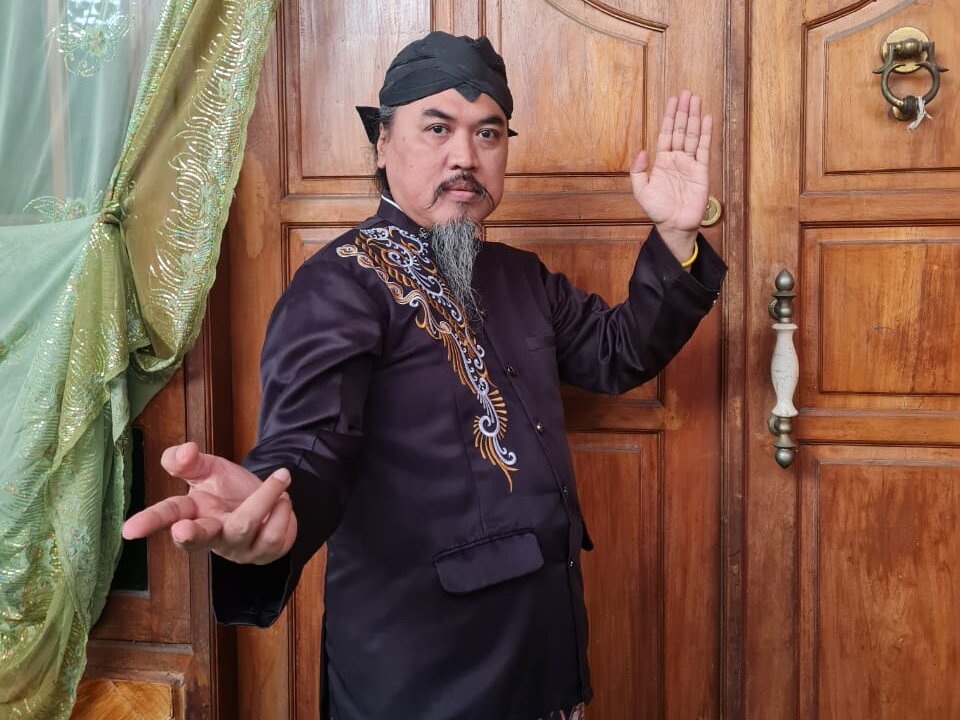 TERBUKTI - Solusi spiritual nyata dengan hasil konkrit TERBUKTI - Solusi spiritual nyata dengan hasil konkrit